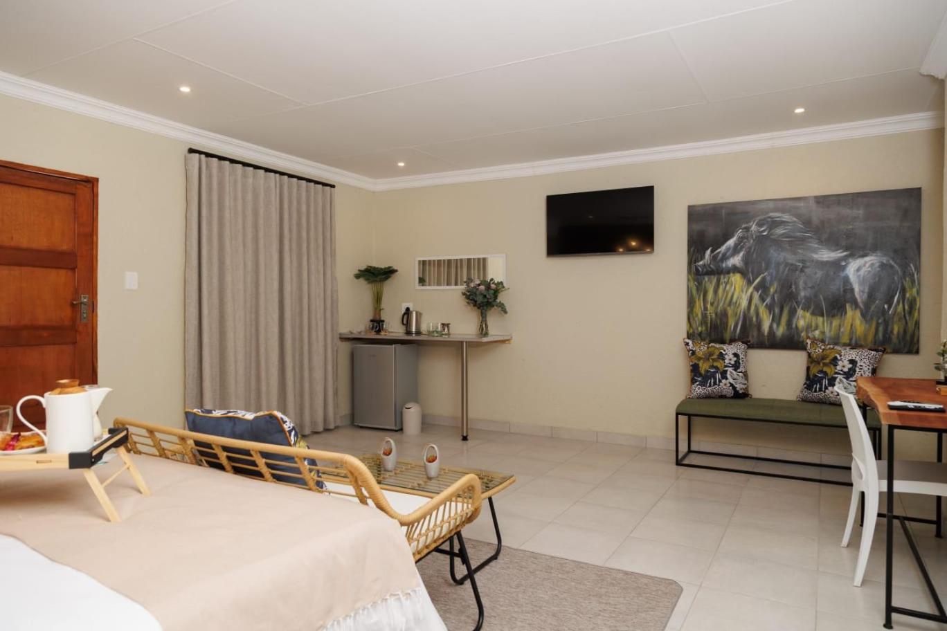 Lions View Accommodation Mbombela ภายนอก รูปภาพ