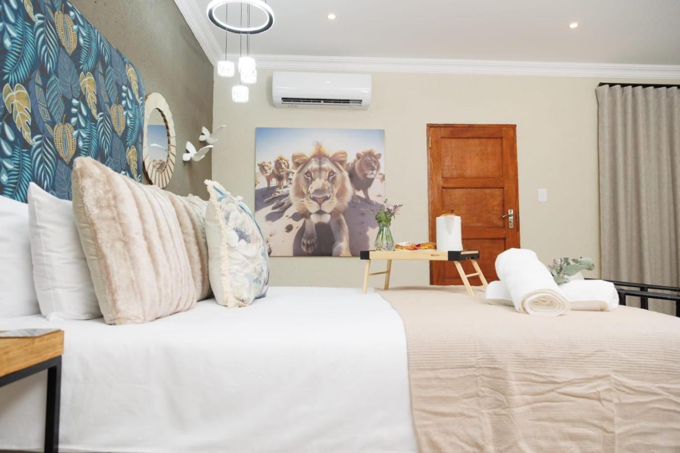Lions View Accommodation Mbombela ภายนอก รูปภาพ